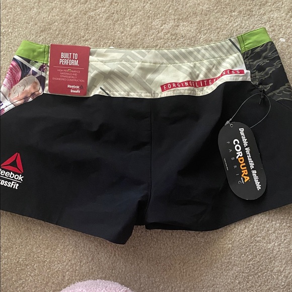 Reebok NWT CrossFit training shorts - Picture 6 of 14